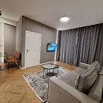 Modern Living Apartment