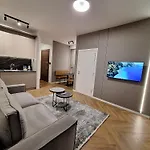 Apartment Modern Living *