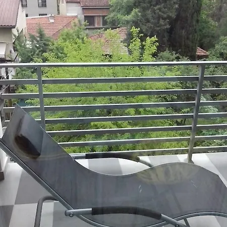 Apartament Modern Living