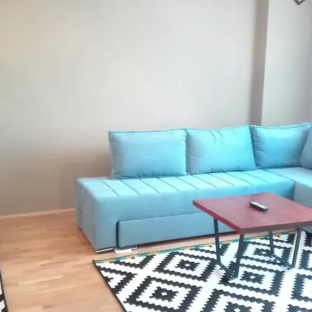 Modern Living Apartment